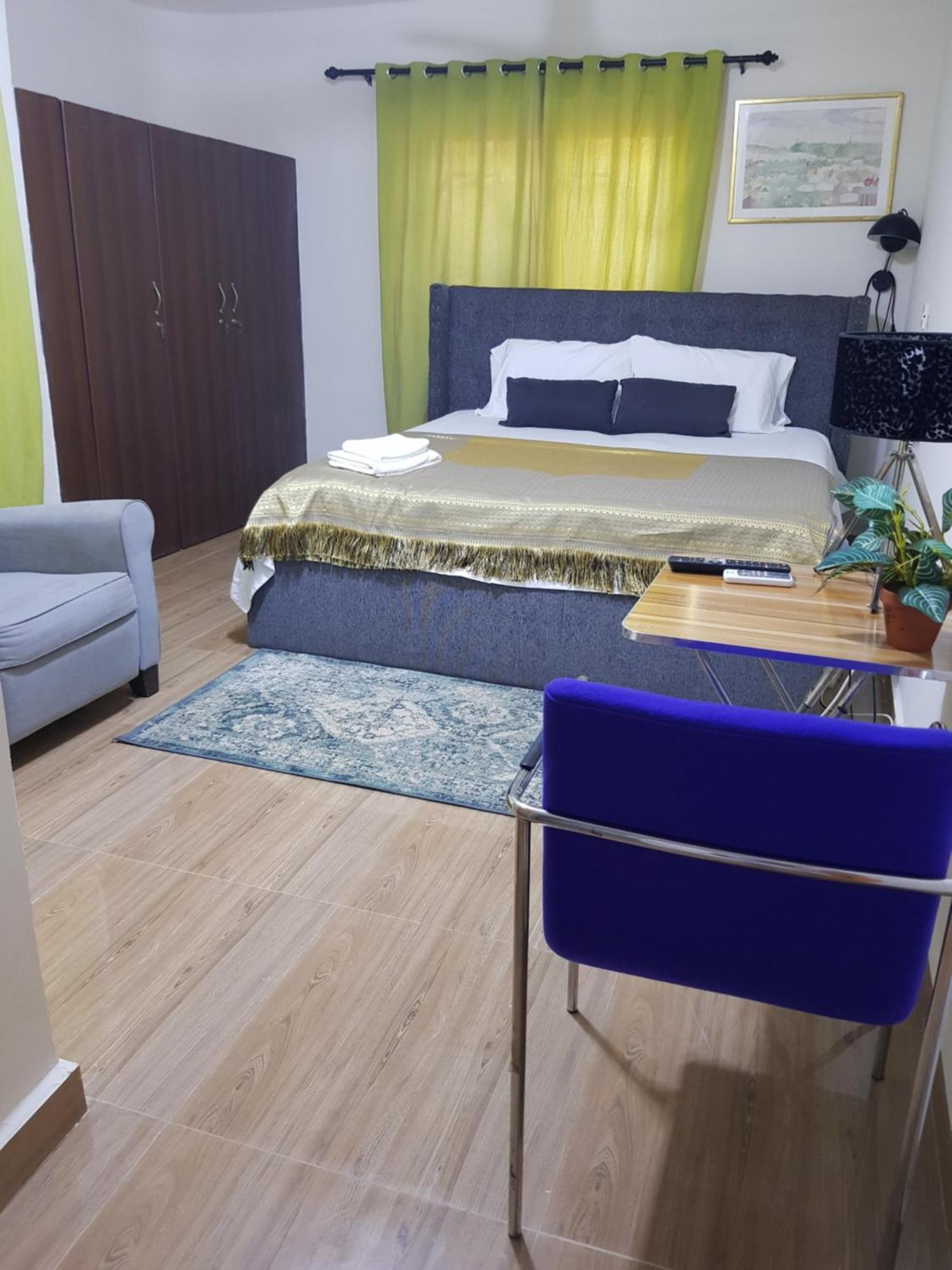 Nana Adu Guest House Koforidua Eksteriør billede