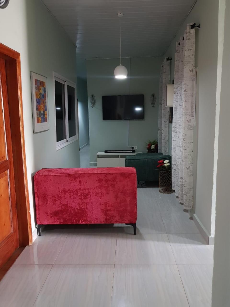 Nana Adu Guest House Koforidua Eksteriør billede
