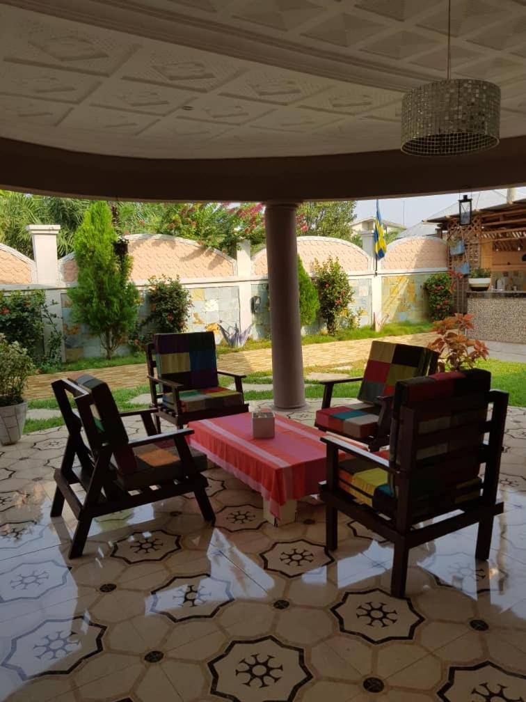Nana Adu Guest House Koforidua Eksteriør billede