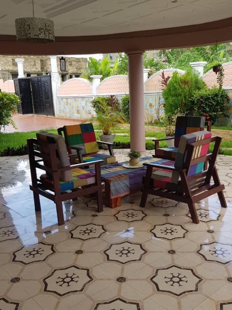 Nana Adu Guest House Koforidua Eksteriør billede